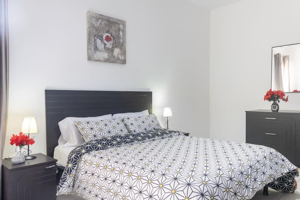 Modern Apt. Close To The Square St. Paul's Bay Ngoại thất bức ảnh
